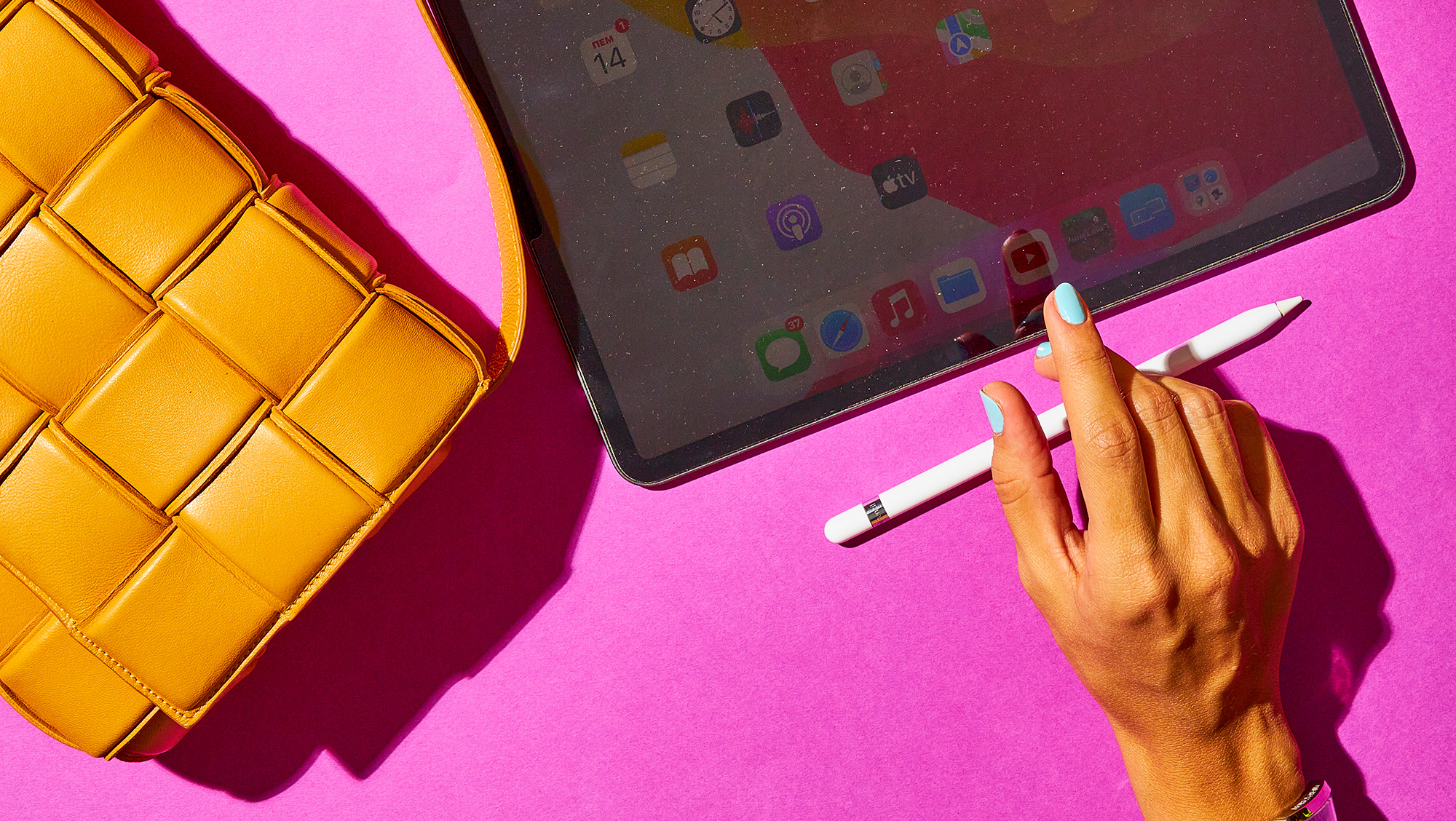 Tablet σε γραφείο